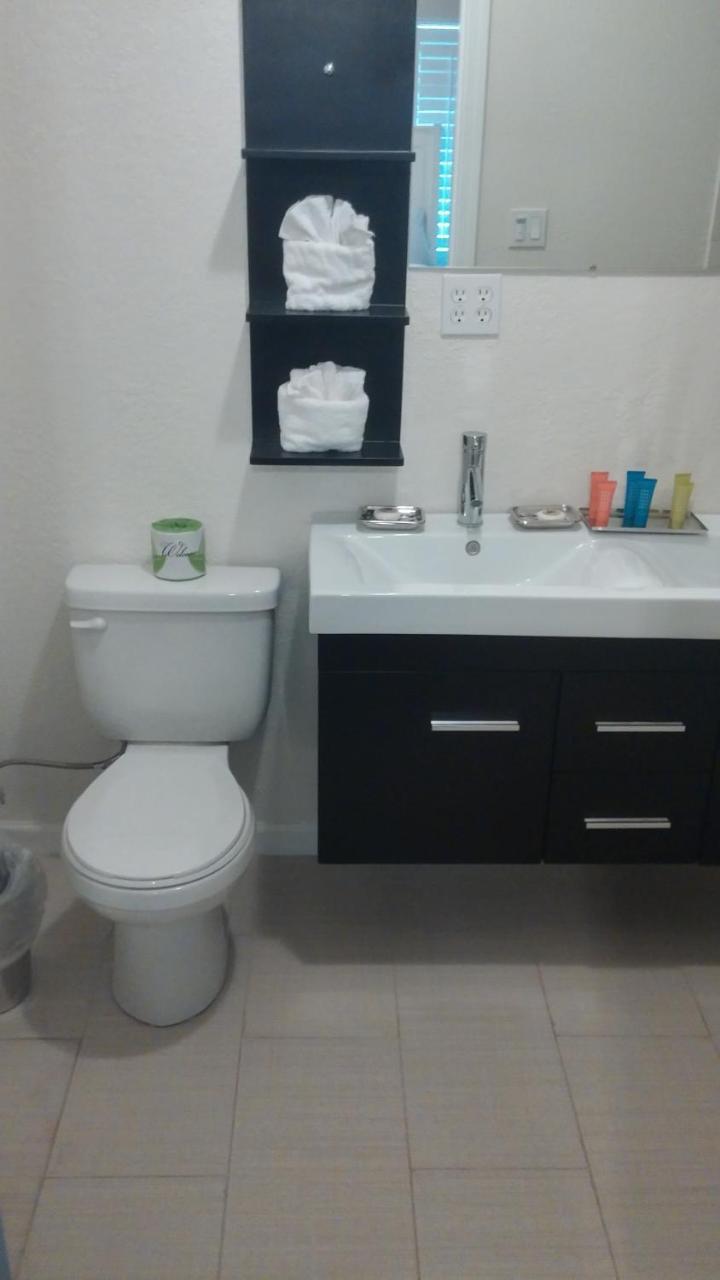 Rio Vista & 4*